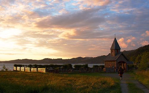 Førde grav ved fjorden