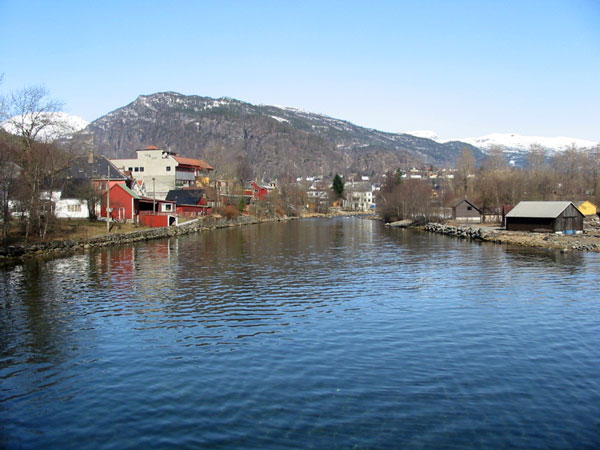 Sauda Nordelva utløp